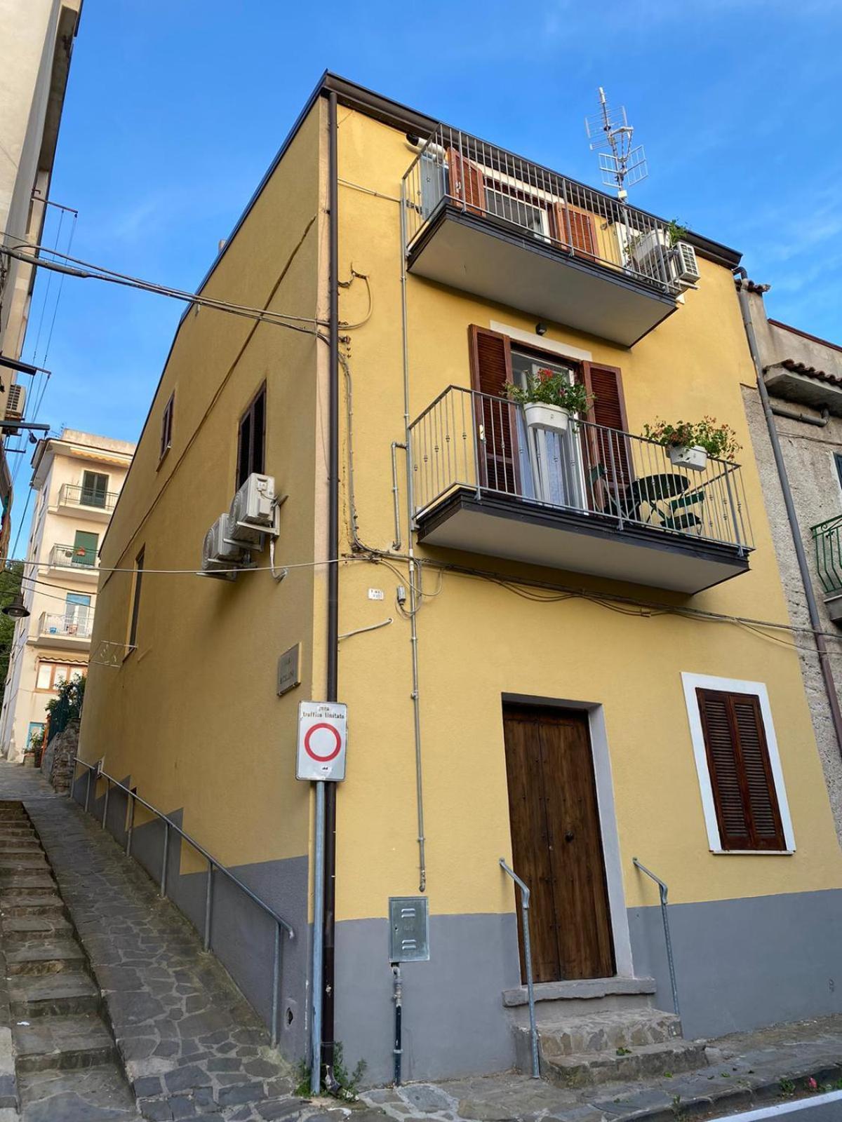 B&B Cellini Santa Maria di Castellabate Bagian luar foto